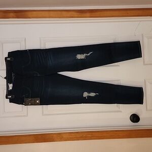 Rock & Republic slimming demin pull on jeans